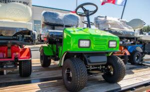 The SX3 Cricket Mini Golf Cart at Gatesville RV in Kool Lime