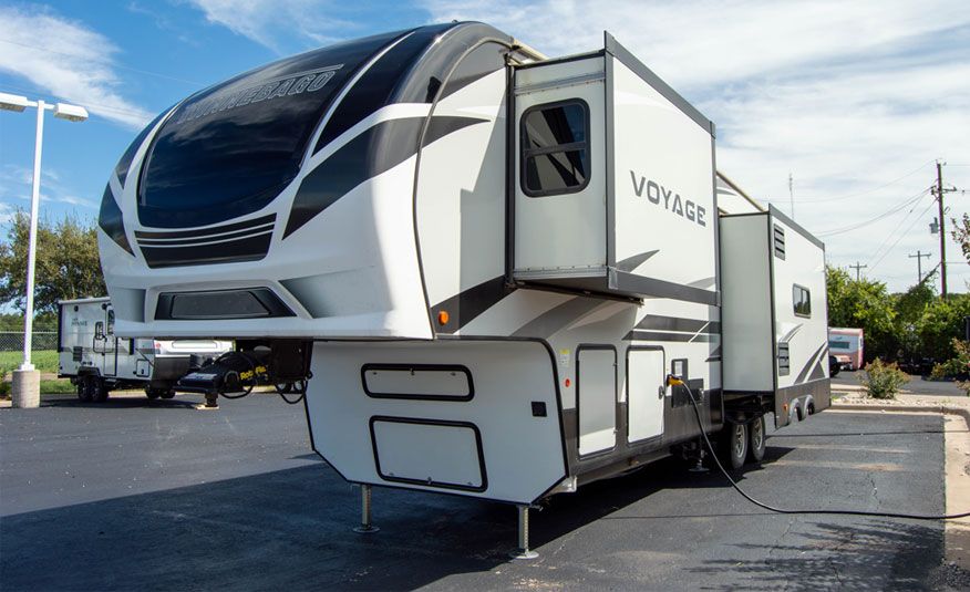 2021 Winnebago Voyage