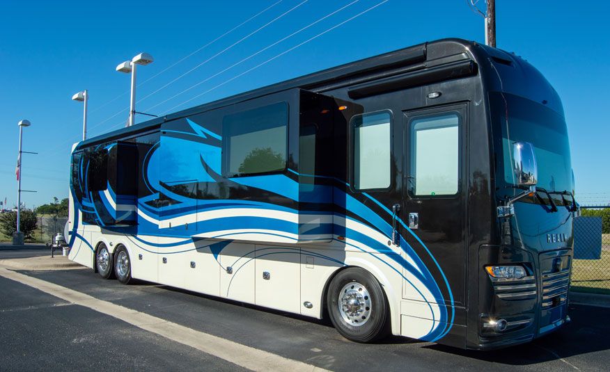 Foretravel Realm FS605 Class A motor home for sale nearby